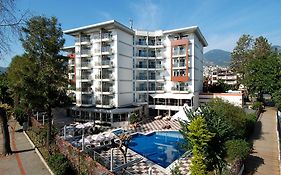 Grand Okan Hotel